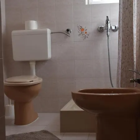 With Parking Space Rab - 12383 Apartmán Banjol