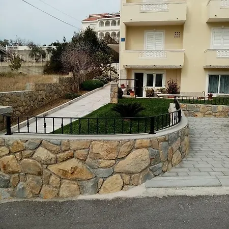 With Parking Space Rab - 12383 Апартаменты